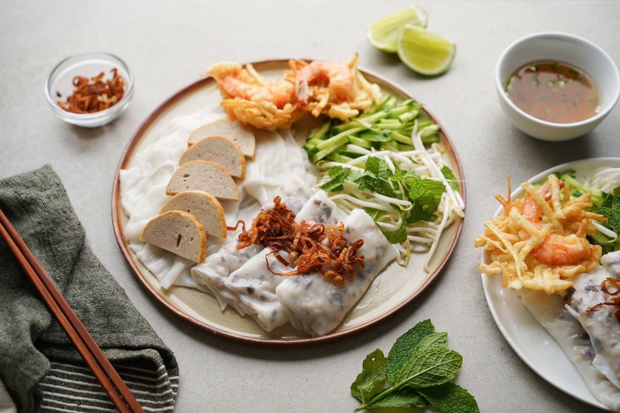 Banh Cuon (Steamed Rice Rolls)
