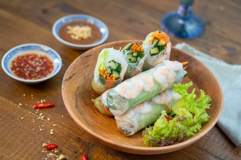 Goi Cuon (Vietnamese Fresh Spring Rolls)