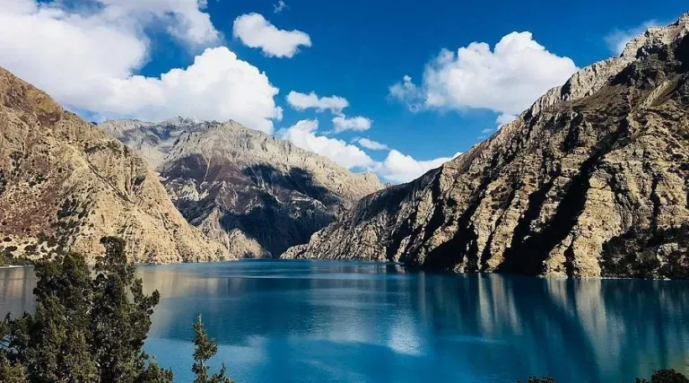 Gokyo Lakes – Nepal's Most Beautiful Lakes.webp