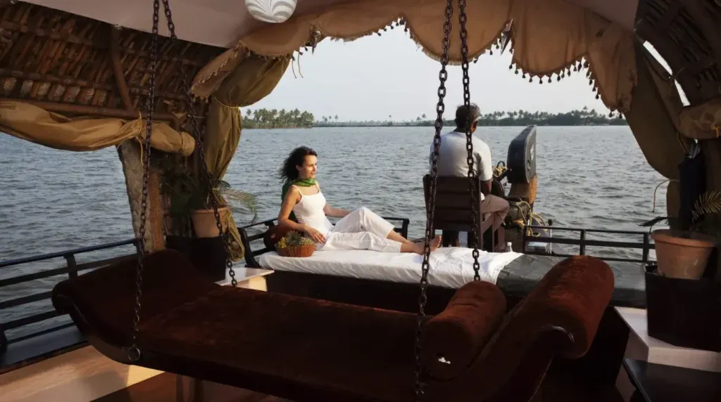 Alleppey honeymoon destinations in india