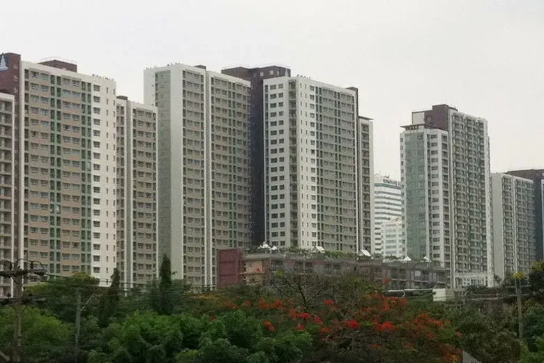 Lumpini Place Rama IX–Ratchada, Bangkok.webp