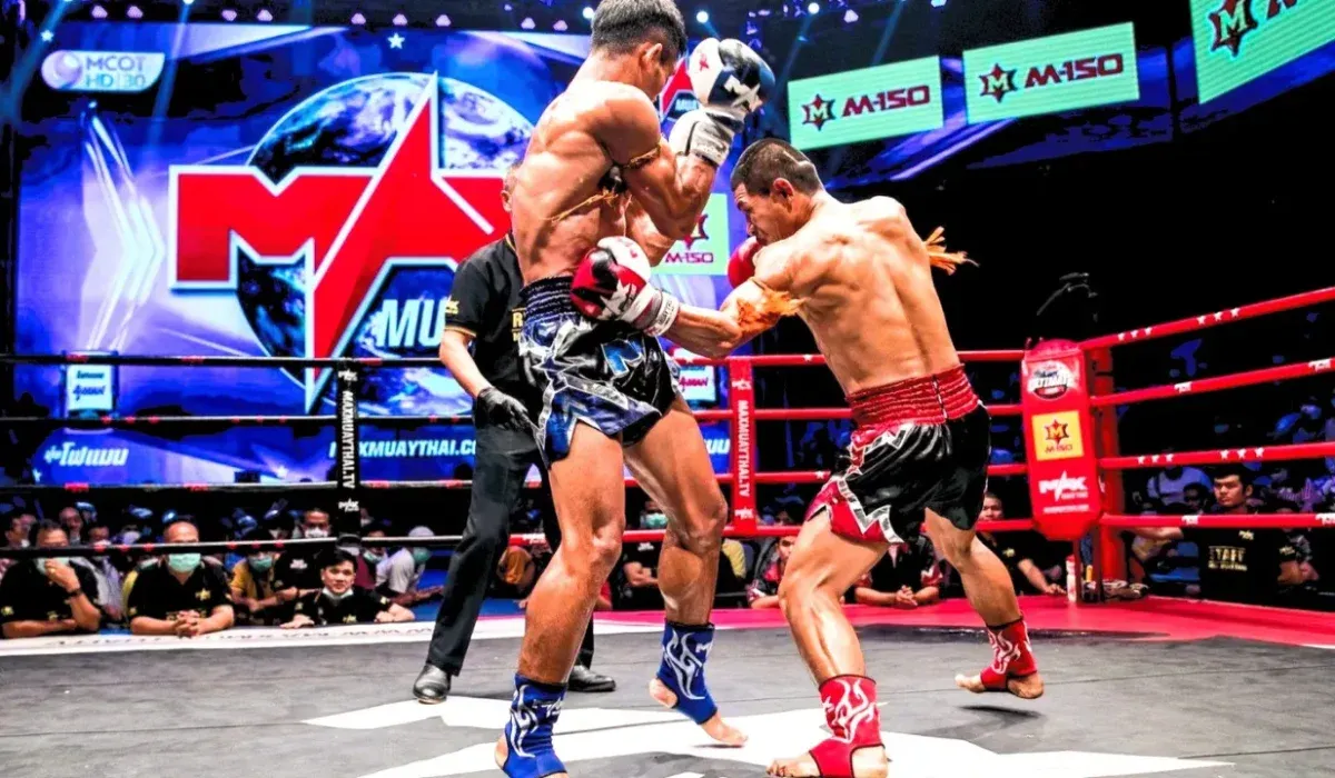  Muay Thai Match at Pattaya Boxing World