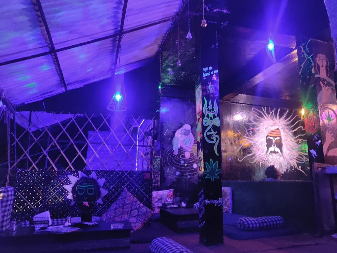 Rudraksh Cafe in kasol.webp