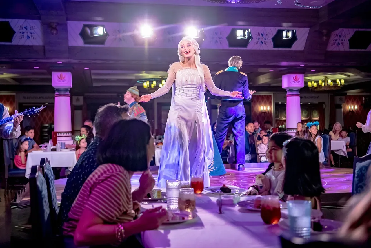 Rotational Dining That Feels Personal