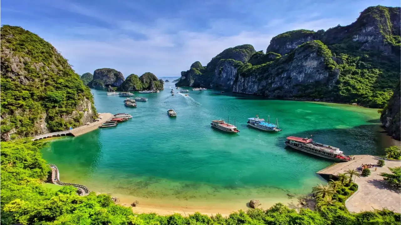 vietnam beach